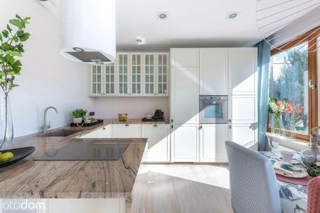 Warszawa, Wilanów, ul. Księdza Prymasa Augusta Hlonda - Photo 5