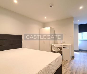 Studio to rent - Photo 3