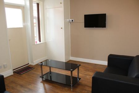 Eldon Street, Ashton-on-Ribble, PRESTON, Lancashire PR2 2AY - Photo 3