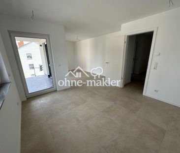 Neue Helle und großzügig geschnittene 2-Zimmer-Wohnung mit Tiefgara... - Foto 3