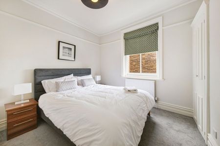 Fulham Road, SW6, London - Photo 3