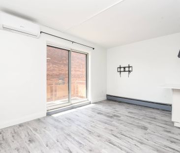 For Lease - 122 Victoria Avenue Unit# 6, Hamilton, Ontario - Photo 2