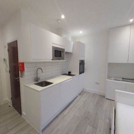 Studio Flat, Mountview Road, N4 - Photo 3