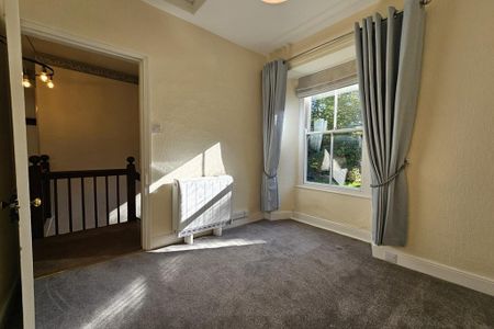 3 bedroom detached house to rent - Photo 3