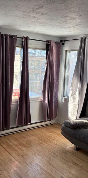 4 1/2 Laval , qc - Photo 1