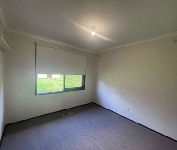 Updated 3 Bedroom Home - Photo 4