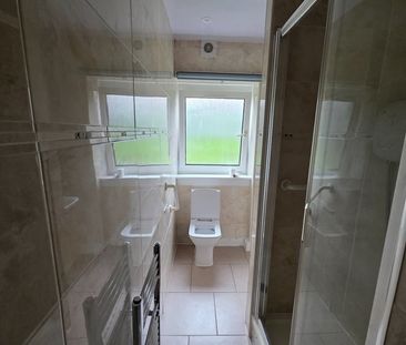 2 Bed Flat, Gantock Crescent, G33 - Photo 5