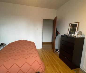 Chambre Disponible Dans Un Grand 4/2 - Photo 2