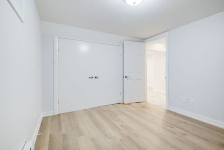 For Lease - 2556 Lake Shore Boulevard Unit# Lower, Toronto, Ontario - Photo 2