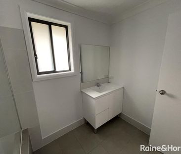 2 Bedroom West Tamworth Unit - Photo 5