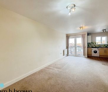 Fleming Road, Chafford Hundred, GRAYS - Photo 4