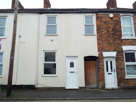 Terraced House to rent on - Photo 5