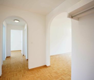 Gemütliche 3.5-Zimmerwohnung an sonniger Lage - Photo 5