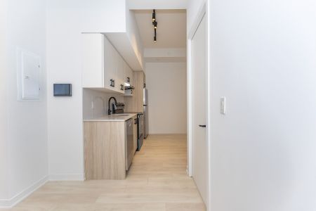 For Lease - 4878 Powers Common Unit# 107, Burlington, Ontario - Photo 5