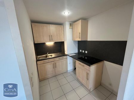 Location Appartement 2 pièces 48m² LILLE 59000 - Photo 3