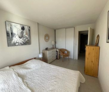 Location Appartement 2 pièces 47m² CANNES 06150 - Photo 3