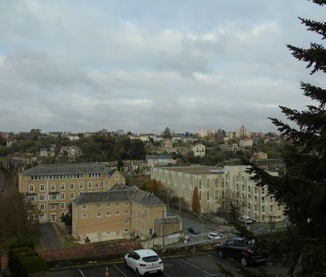 "LE ST HILAIRE" - Location Appartement poitiers : 22.32 m2 - Photo 1