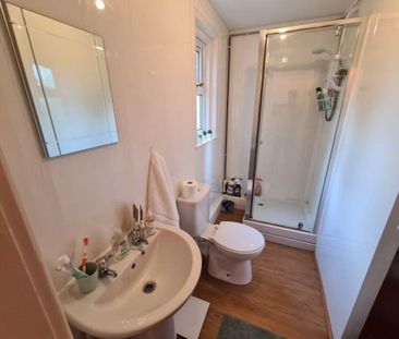 2 bedroom house to rent - Photo 1