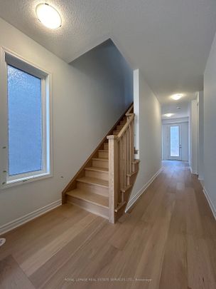 Townhouse For Lease | W8115836 - Photo 1