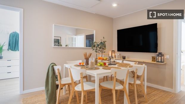 barcelona, Catalonia 08004 - Photo 1