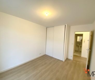 Location Appartement 2 pièces 48m² - Photo 4