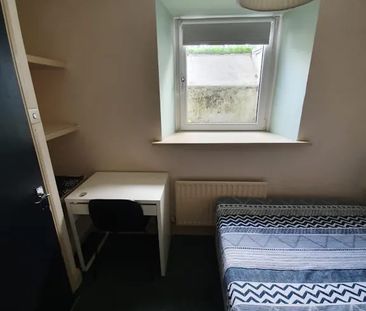 Royal Canal Terrace, Dublin - Photo 1