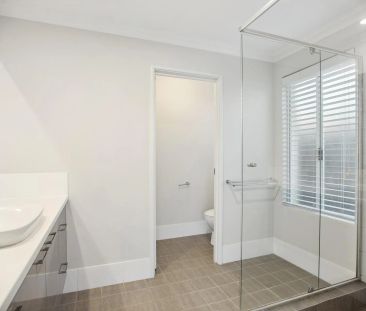 9 Chambered Way, Jindalee. - Photo 3