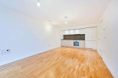 Vale Court, Brentford, TW8 - Photo 4