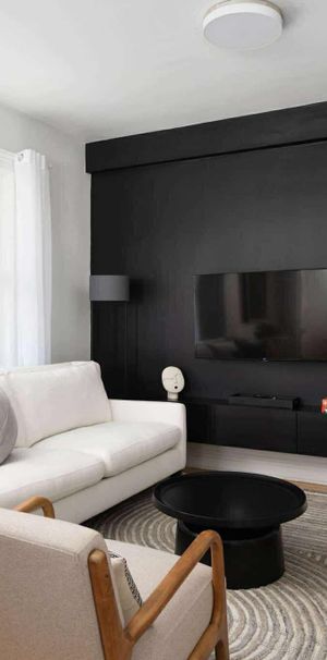 Penthouse 3489 Stanley - Photo 1