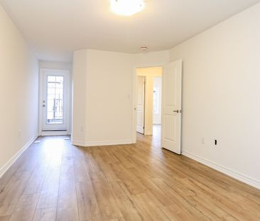 For Lease - 2023 Matteer Court Unit# Unit 21, Innisfil, Ontario - Photo 1