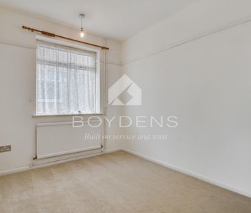 Dove Crescent, Harwich - Photo 3