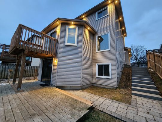 For Lease - 844 Crowells Street, Oshawa, Ontario - Photo 1