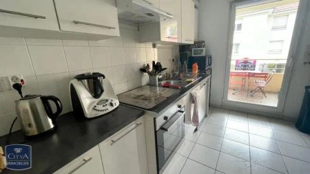 Appartement à louer 4 pièces 88.9m² - Photo 3