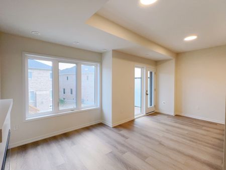 For Lease - 194 MATAWIN Lane, Richmond Hill, Ontario - Photo 5