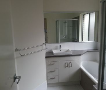 Unbeatable Value with Air-con! - Photo 5