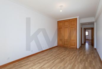 Apartamento T4 em Lisboa