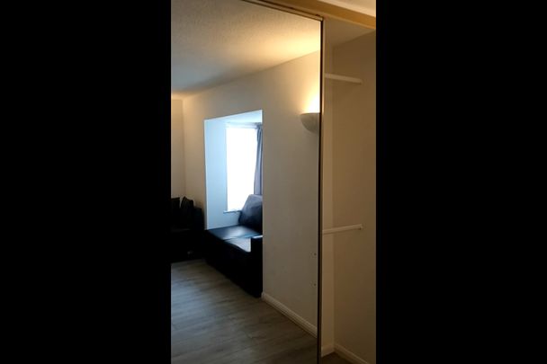 Studio Flat, Thornton Heath, CR7 - Photo 1