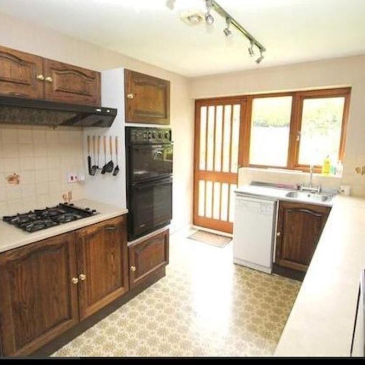 2 Bed Bungalow, Harborne, B17 - Photo 1