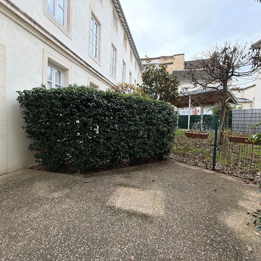 T2 avec terrasse - Photo 1