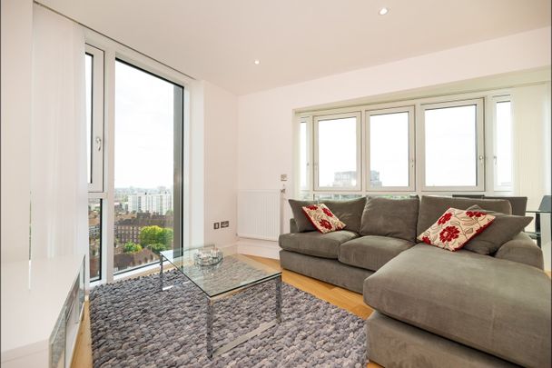 2 Bed Flat, High Street, E15 - Photo 1