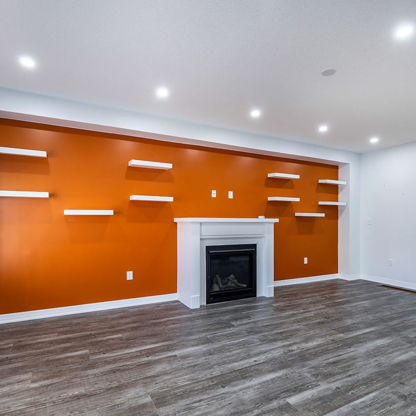 For Lease - 183 Flood Avenue, Clarington, Ontario - Photo 1