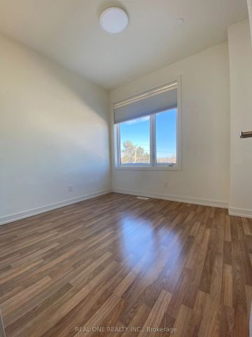 370 RED MAPLE Road #73 - Photo 5