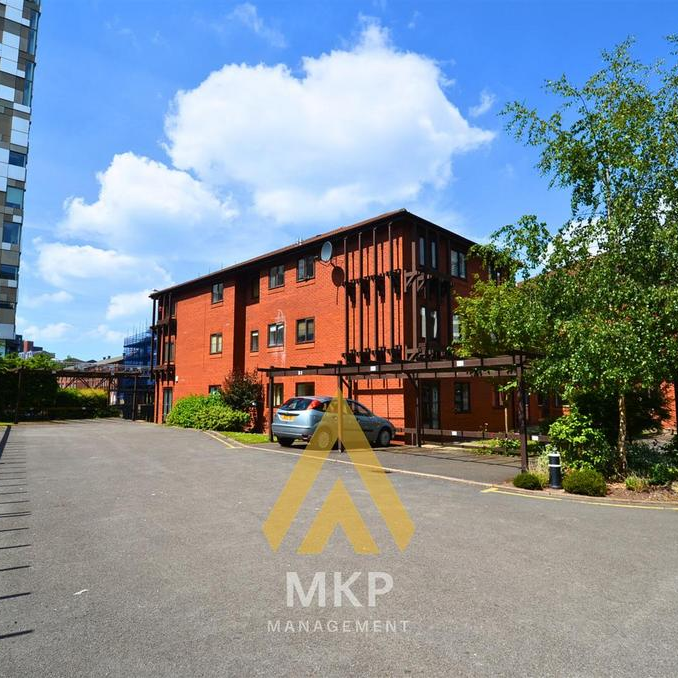 1 bedroom flat to rent - Photo 1