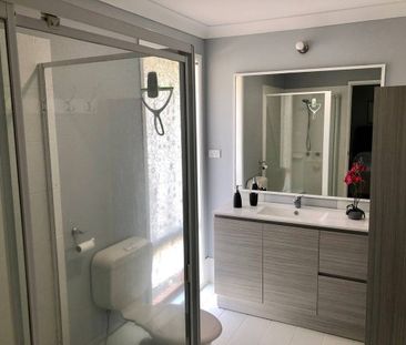 7 Medwin Place, Quakers Hill NSW 2763 - House For Rent | Domain - Photo 1