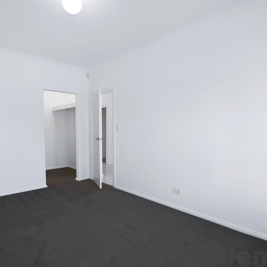 7a Athol Street, Clovelly Park SA 5042 - House For Rent | Domain - Photo 1