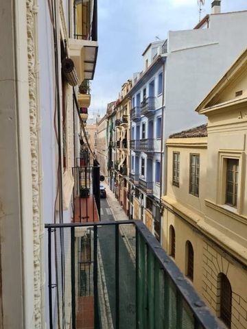 Carrer de la Beneficència, Valencia, Valencian Community 46003 - Photo 3