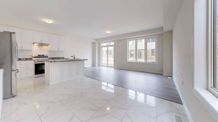 For Lease - 15 Prudhoe Terrace, Barrie, Ontario - Photo 5