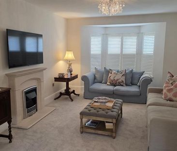 4 bedroom detached house to rent - Photo 1