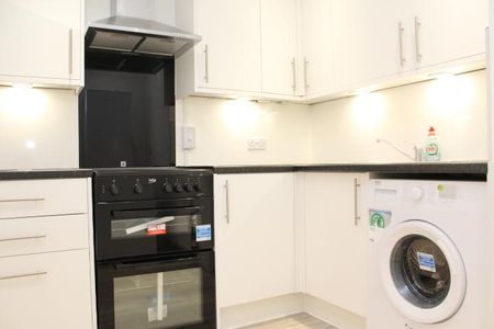 1 bedroom ground floor flat to rent - Photo 4