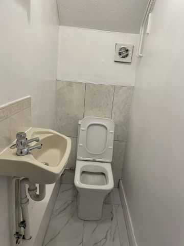 5 bedroom house share to rent - Photo 4